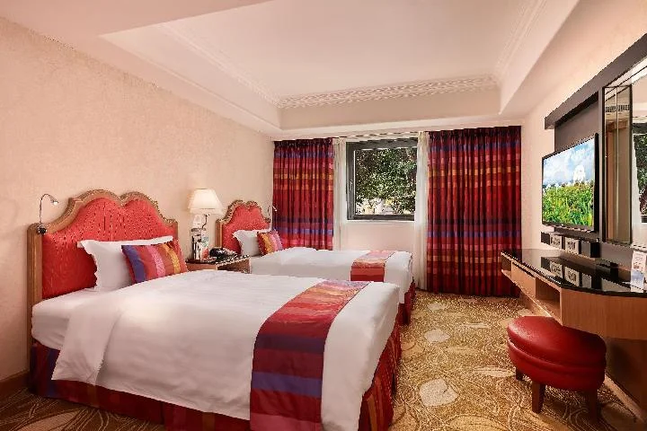 豪華雙床房 (Deluxe Twin Room)