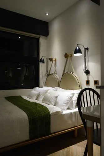 雙人房 (Double Room)