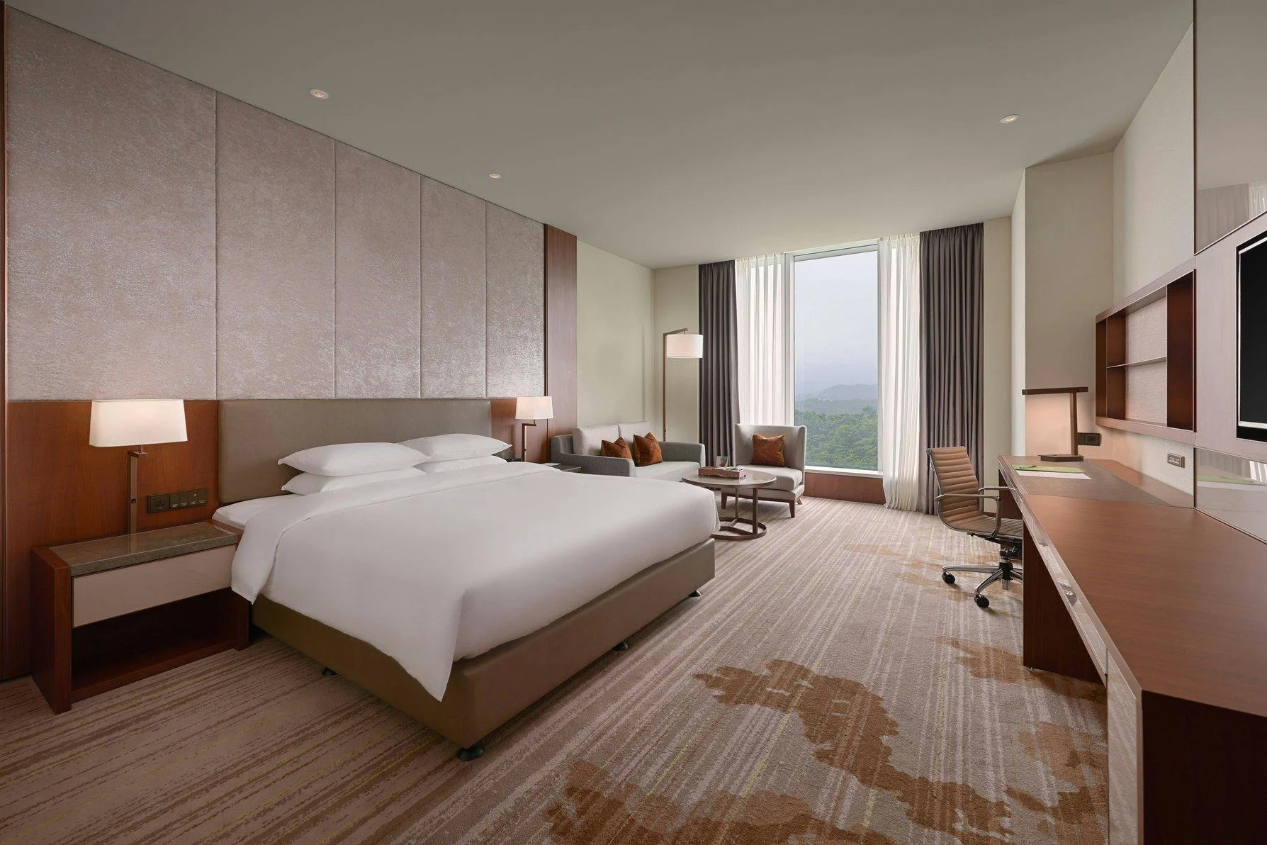 Deluxe Guest room, 1 King, Mountain view, Upper floor (Deluxe Guest Room, 1 King, Mountain View, Upper Floor)