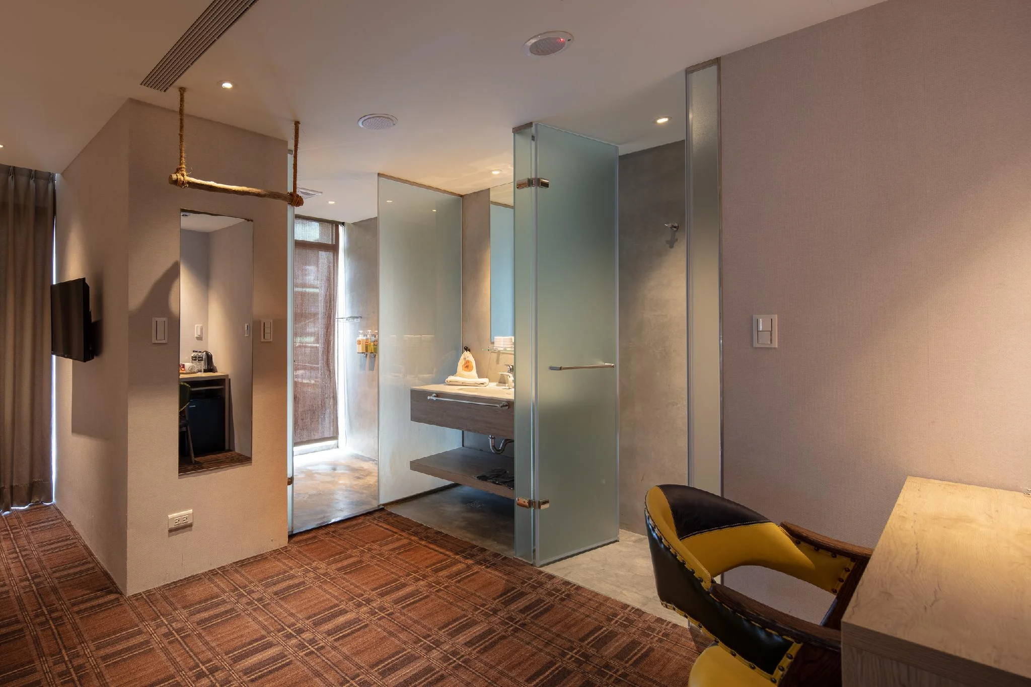 豪華三人房 (Triple Deluxe)