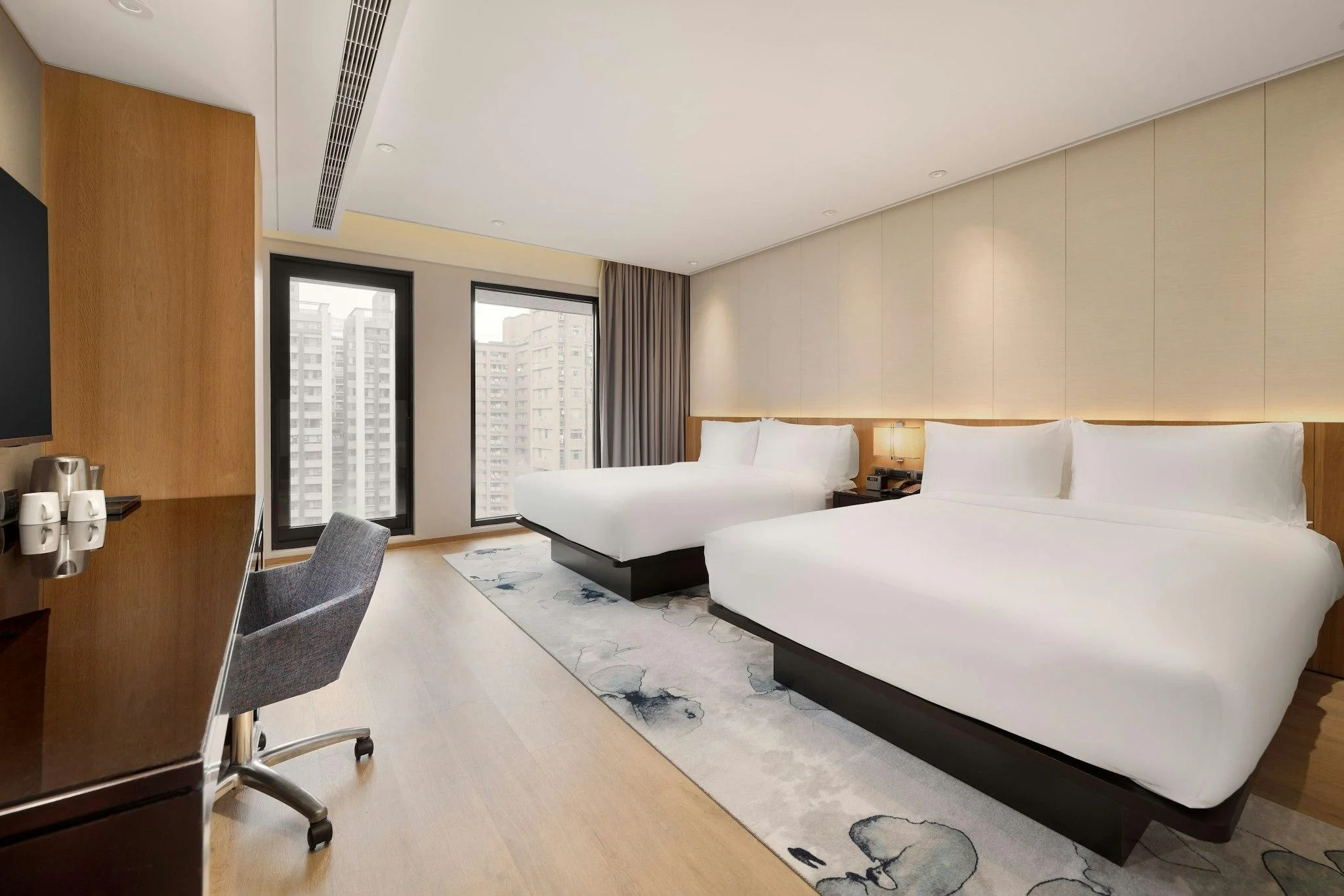 Larger Guest room, 2 Queen