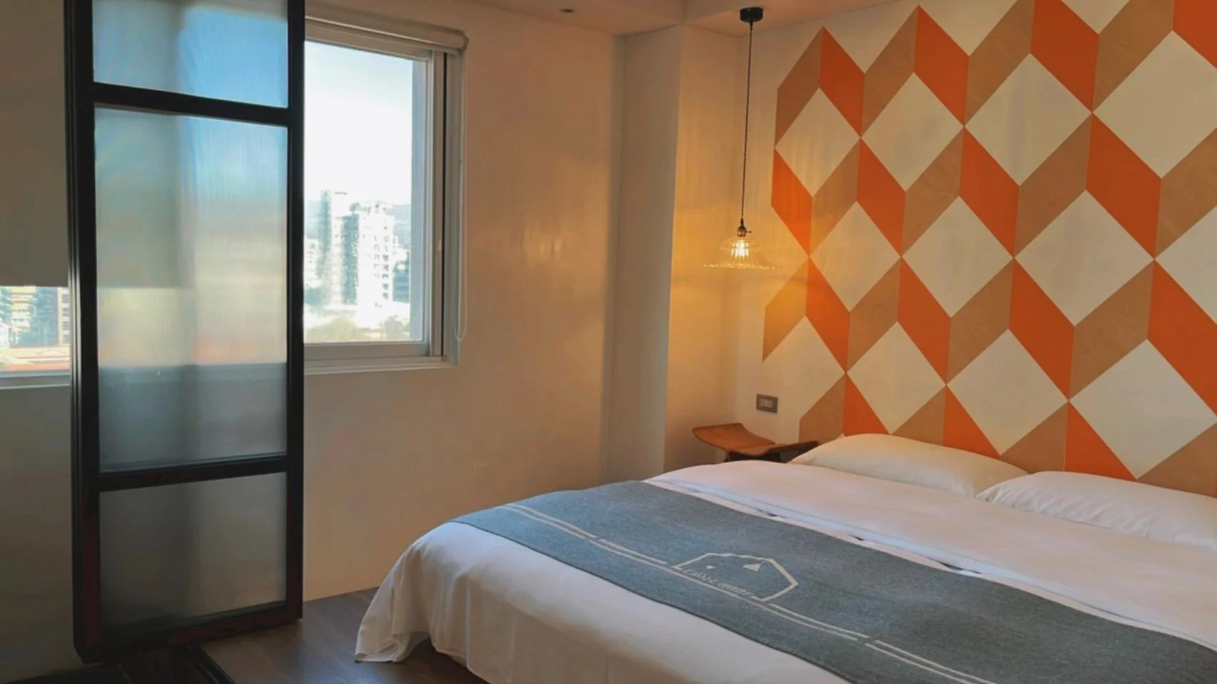 1號房：北歐的Simple Life - 經典四人房 (Classic Nordic Style Quadruple Room 1)