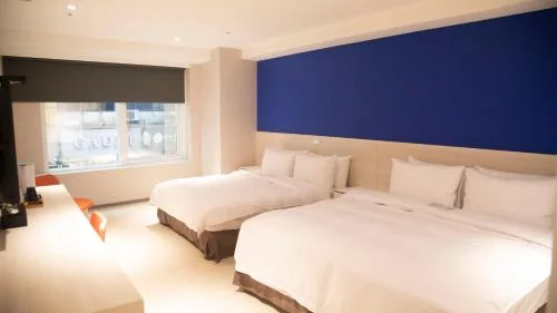 豪華四人房 (Deluxe Quadruple Room)