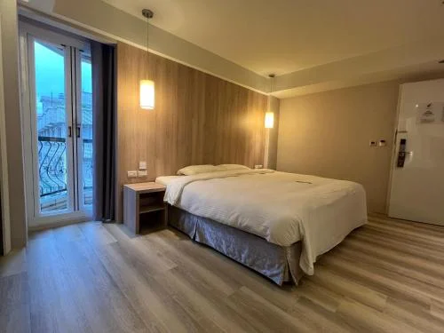 豪華房 - 有陽台 (Deluxe Balcony)