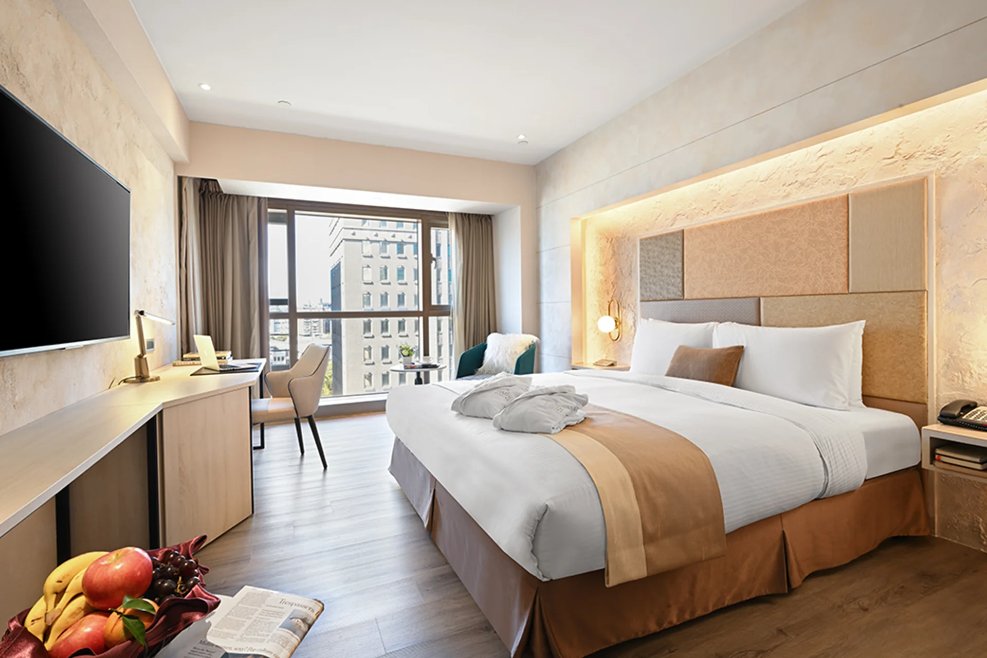 豪華大床房 (Deluxe King)