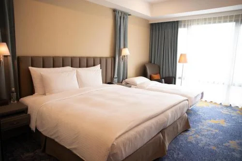 豪華三人房 (Deluxe Triple Room)