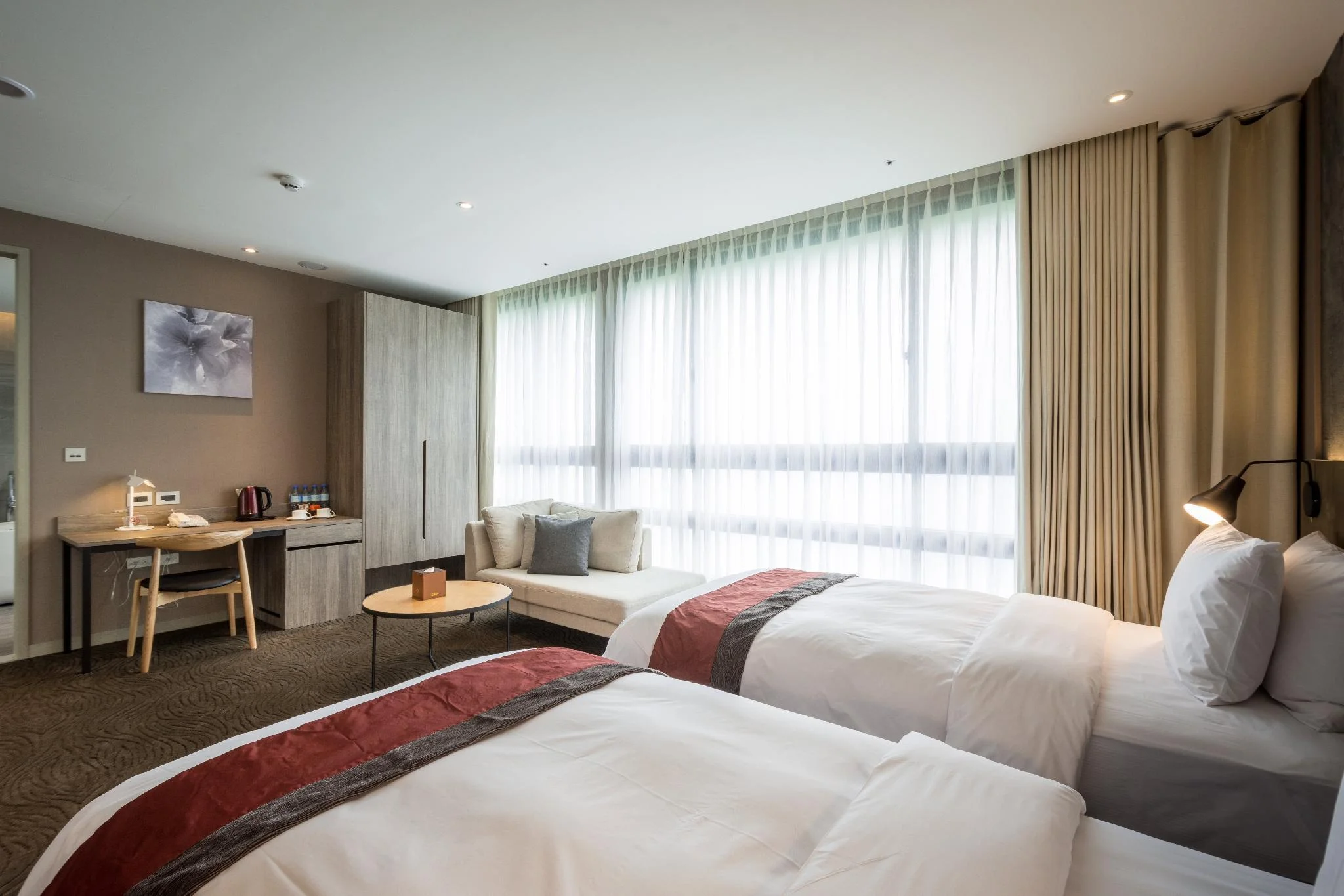 豪華雙床房 (Deluxe Twin Room)