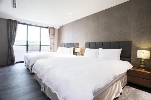 奢華家庭房 (Luxury family room)