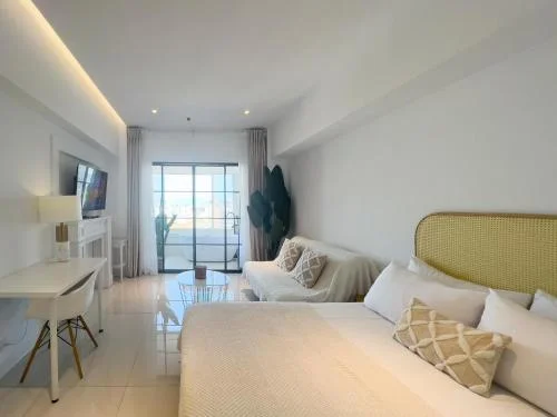 101 View 浴缸工作室 K1 (101 View Bathtub Studio K1)