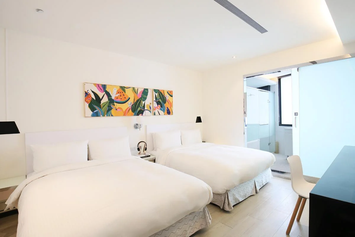 家庭房 (Family Room)