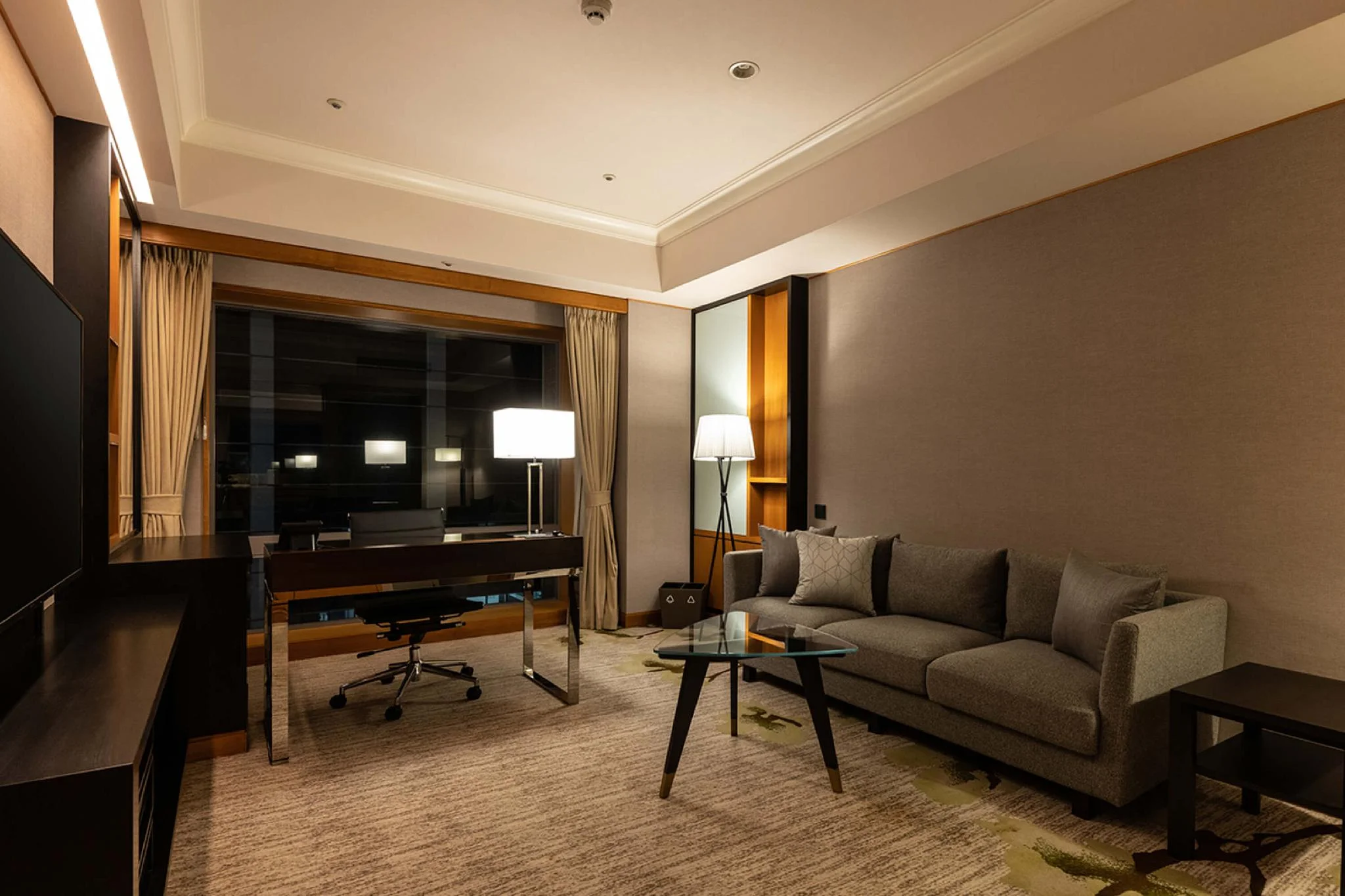 雙人行政套房 (Executive Suite Twin)