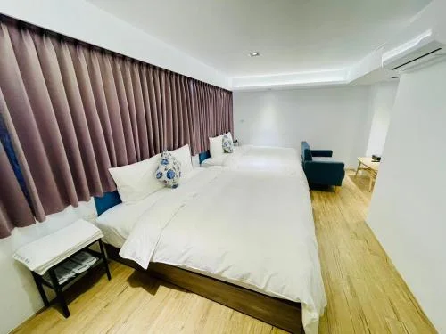 標準四人房 (Standard Quadruple Room)