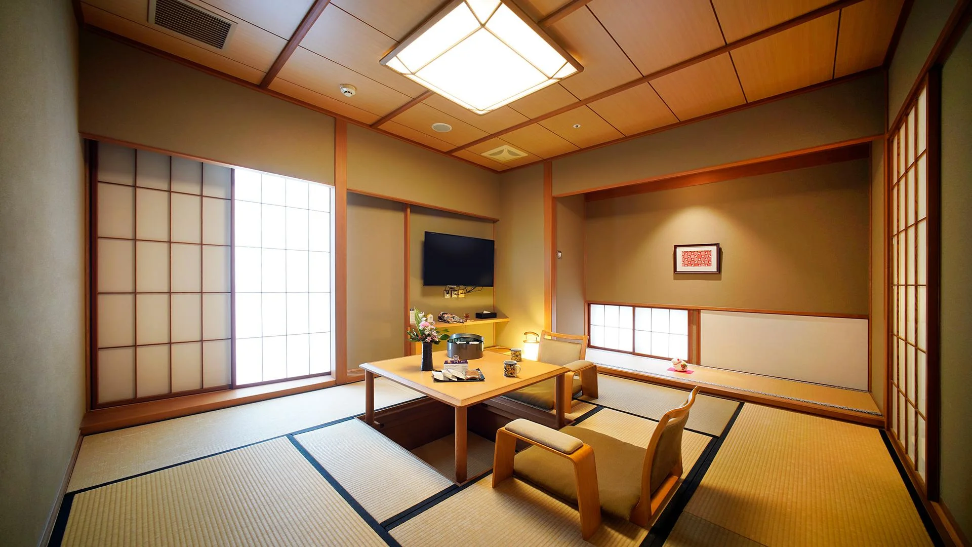 日式榻榻米客房 - 無窗 (Japanese Tatami Room without Window)