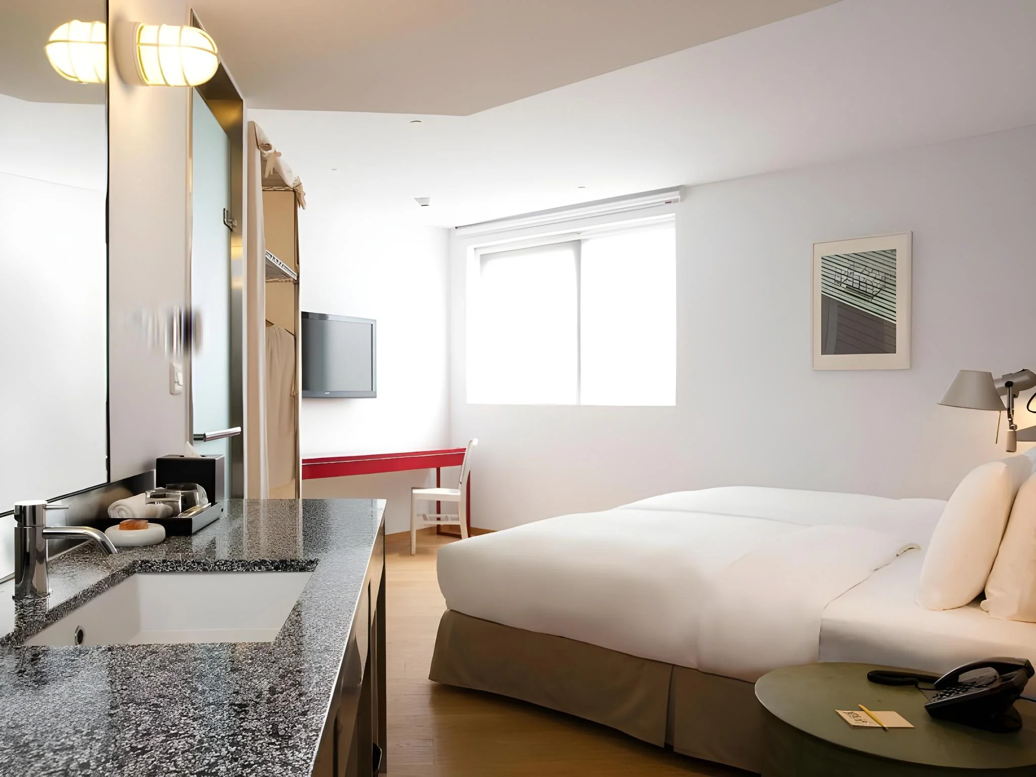 中型房(兩床) (Medium Twin)