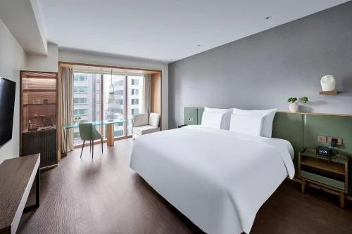 豪華房(特大床) (Deluxe King Bed)