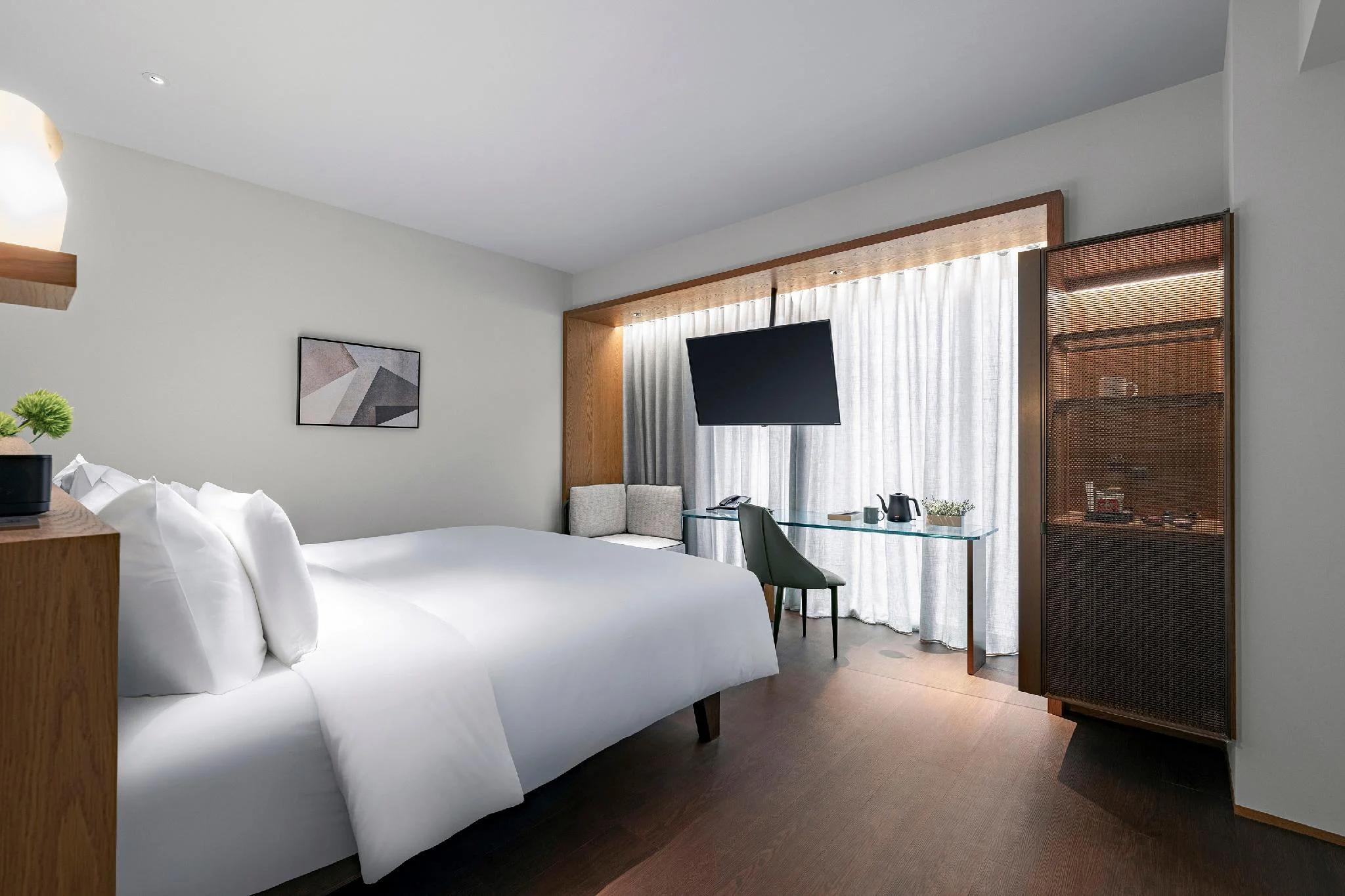 客房(特大床/邊間) (Corner King Room)