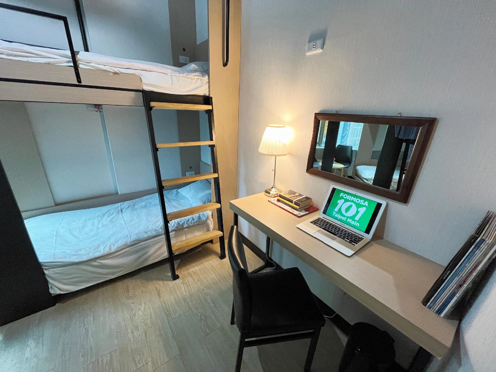 迷你客房(上下鋪床) (Mini Twin Room with Bunk Bed)