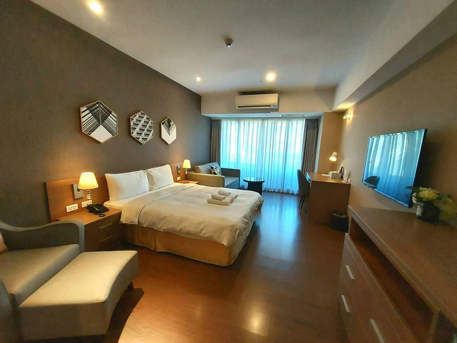 市景經典雙人房 (Classic City View Double Room)