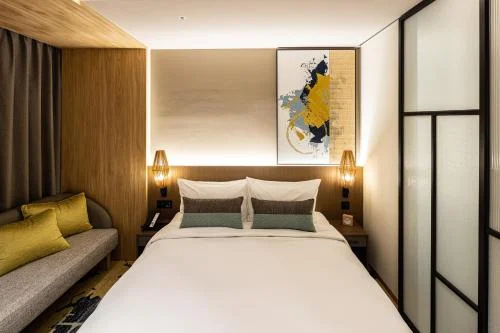 標準大床房－附淋浴 (Standard Queen with Shower)