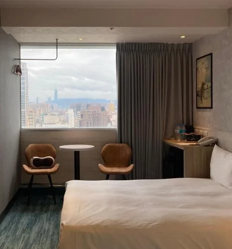 豪華四人房 (Deluxe Quadruple Room)