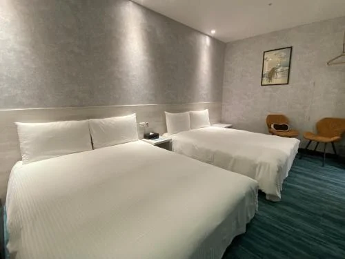 標準四人房 (Standard Quadruple Room)