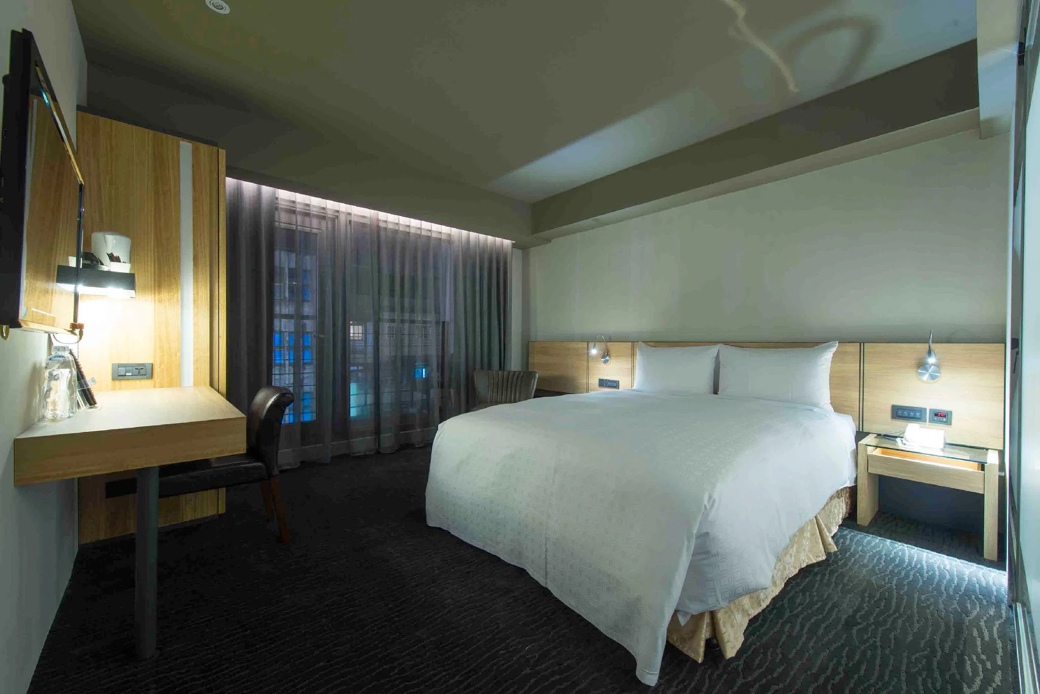 實庭(雙人床) (Simple Double)