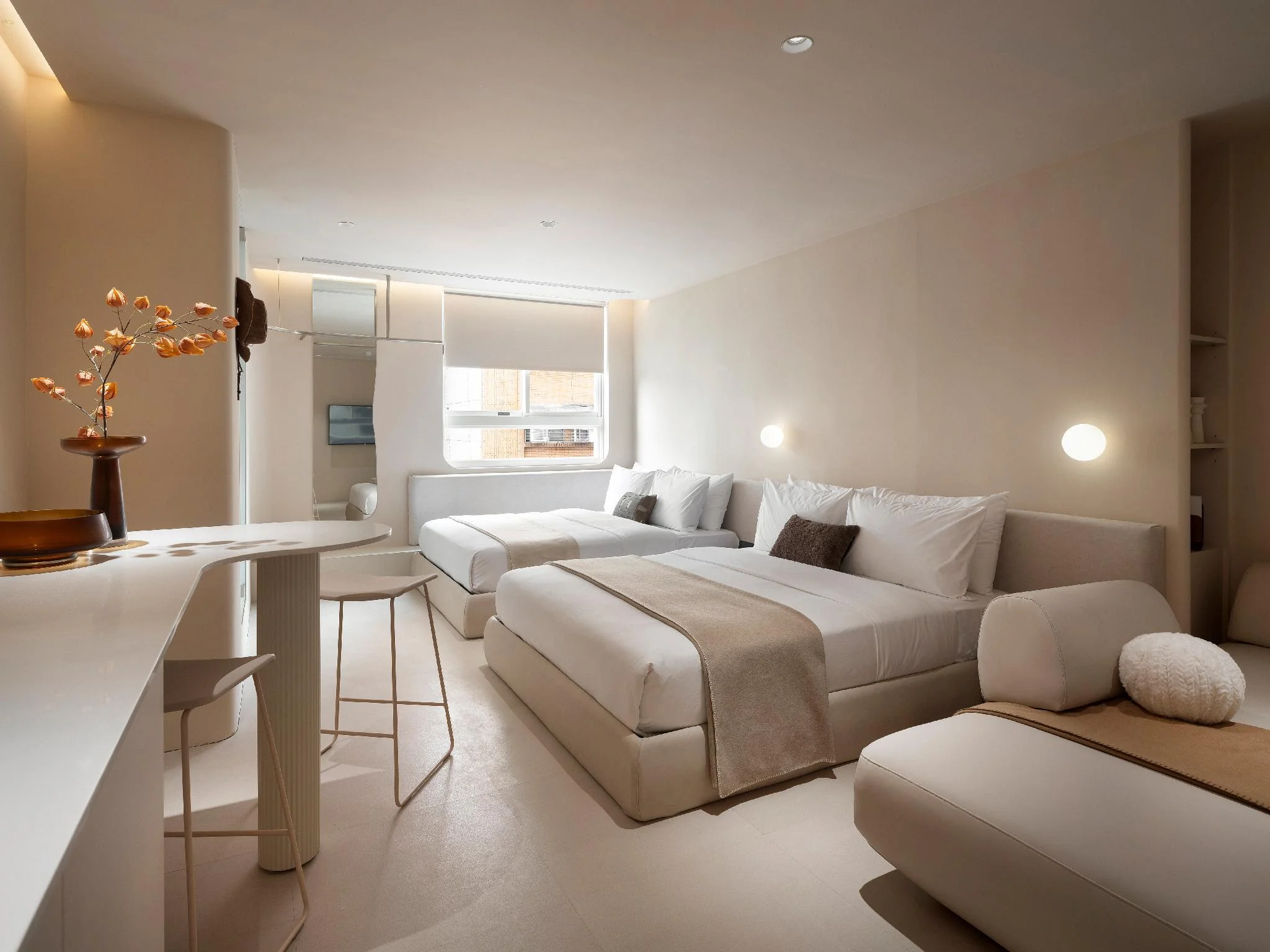 豪華四人房 (Deluxe Quadruple Room)