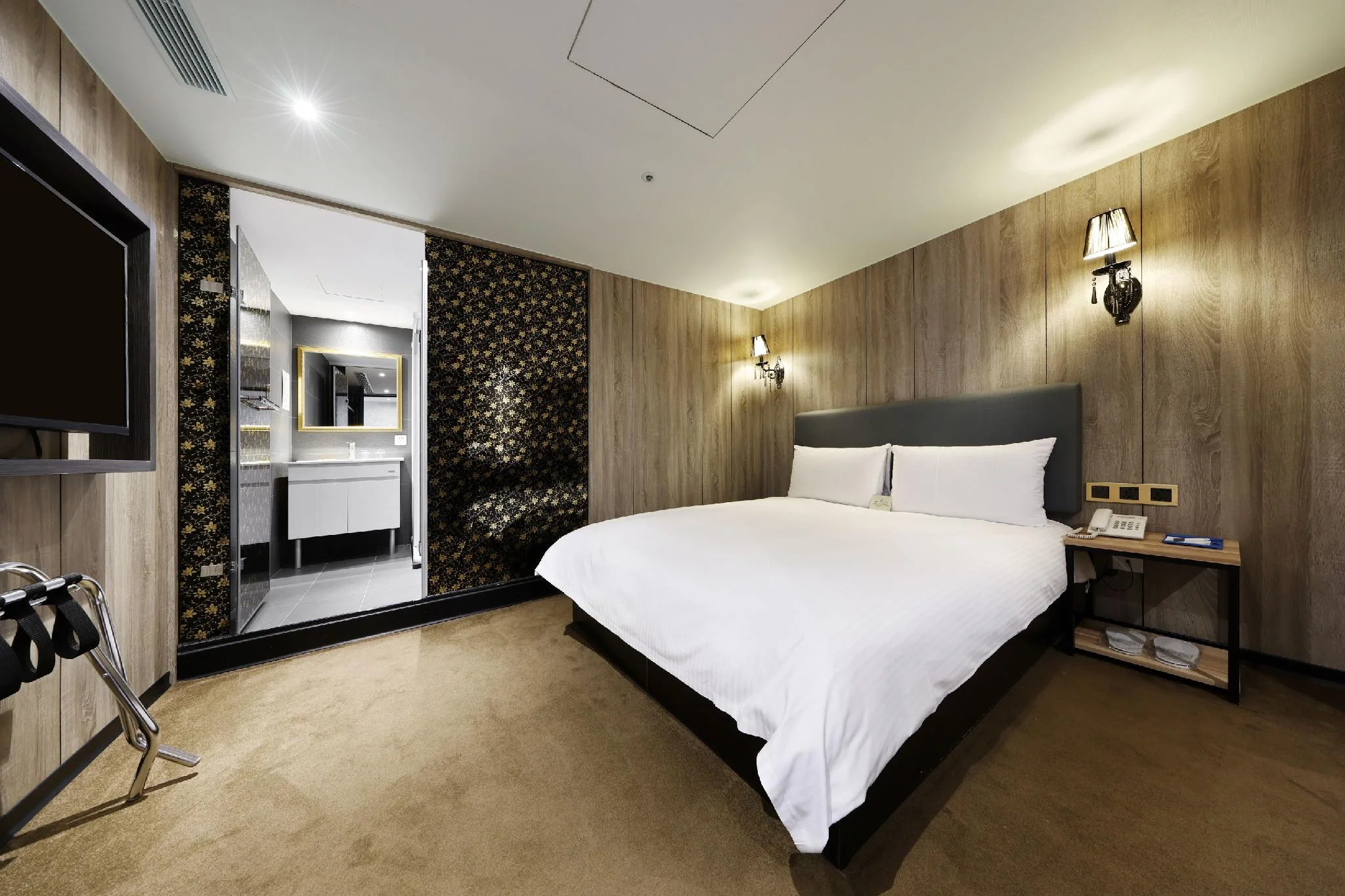 標準房 (Standard Room)