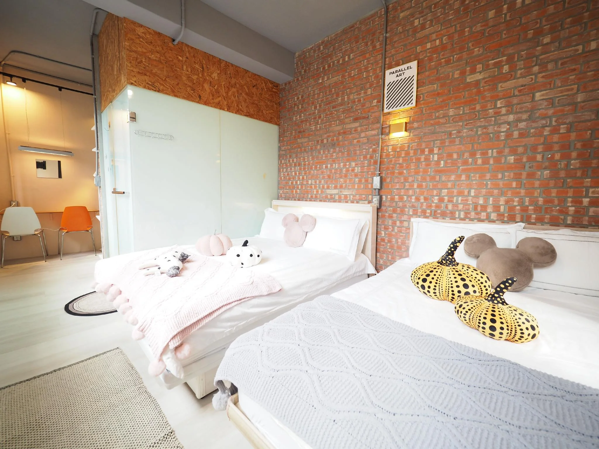 (邊間)單室套房(兩床) (Corner Twin Studio)