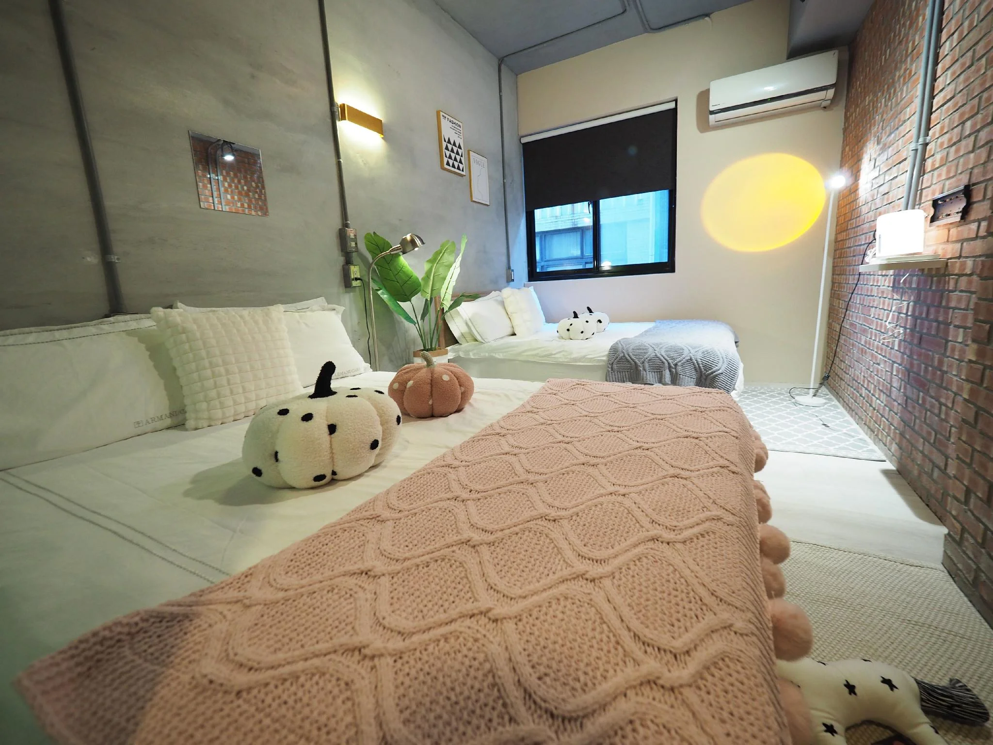 經典四人房 (Classic Quadruple Room)