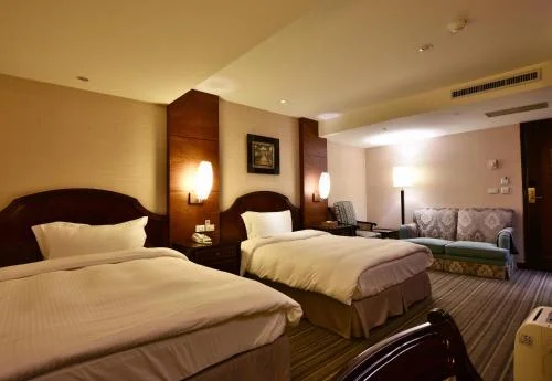 家庭房 - 無窗 (Family Room without Window)