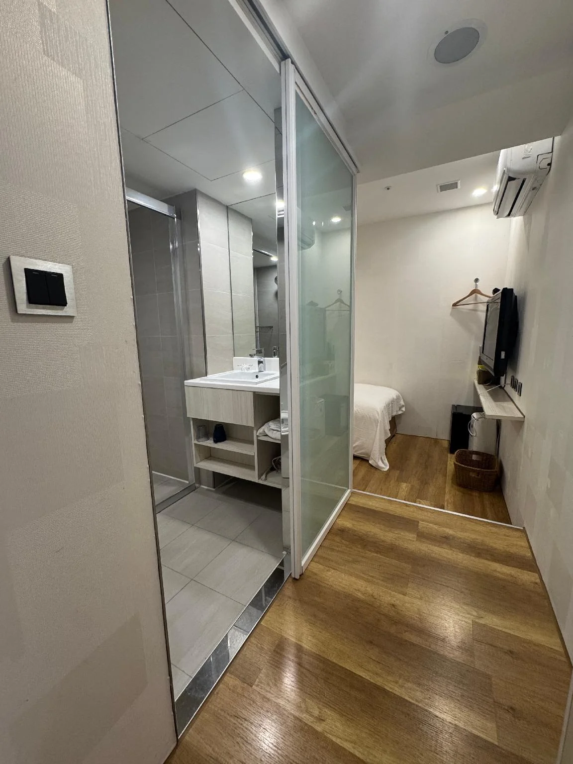 單人房 (Single Room - No Parking)