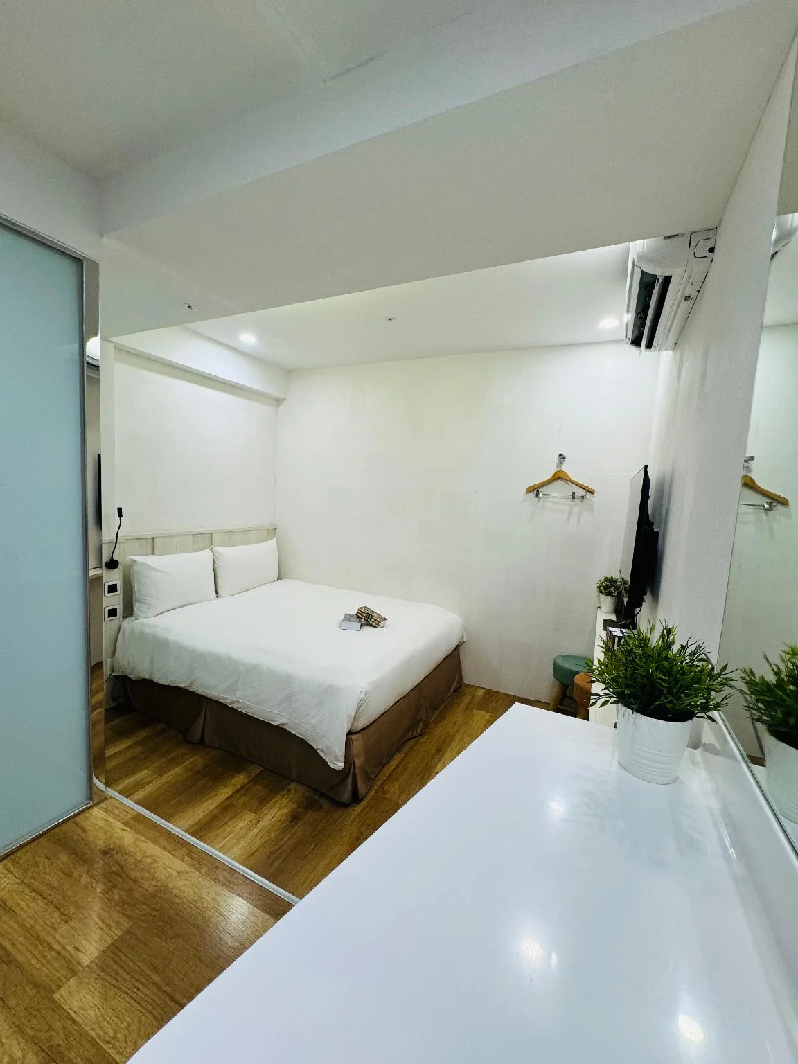 標準雙人房－無窗 (Standard Double Room - no window)