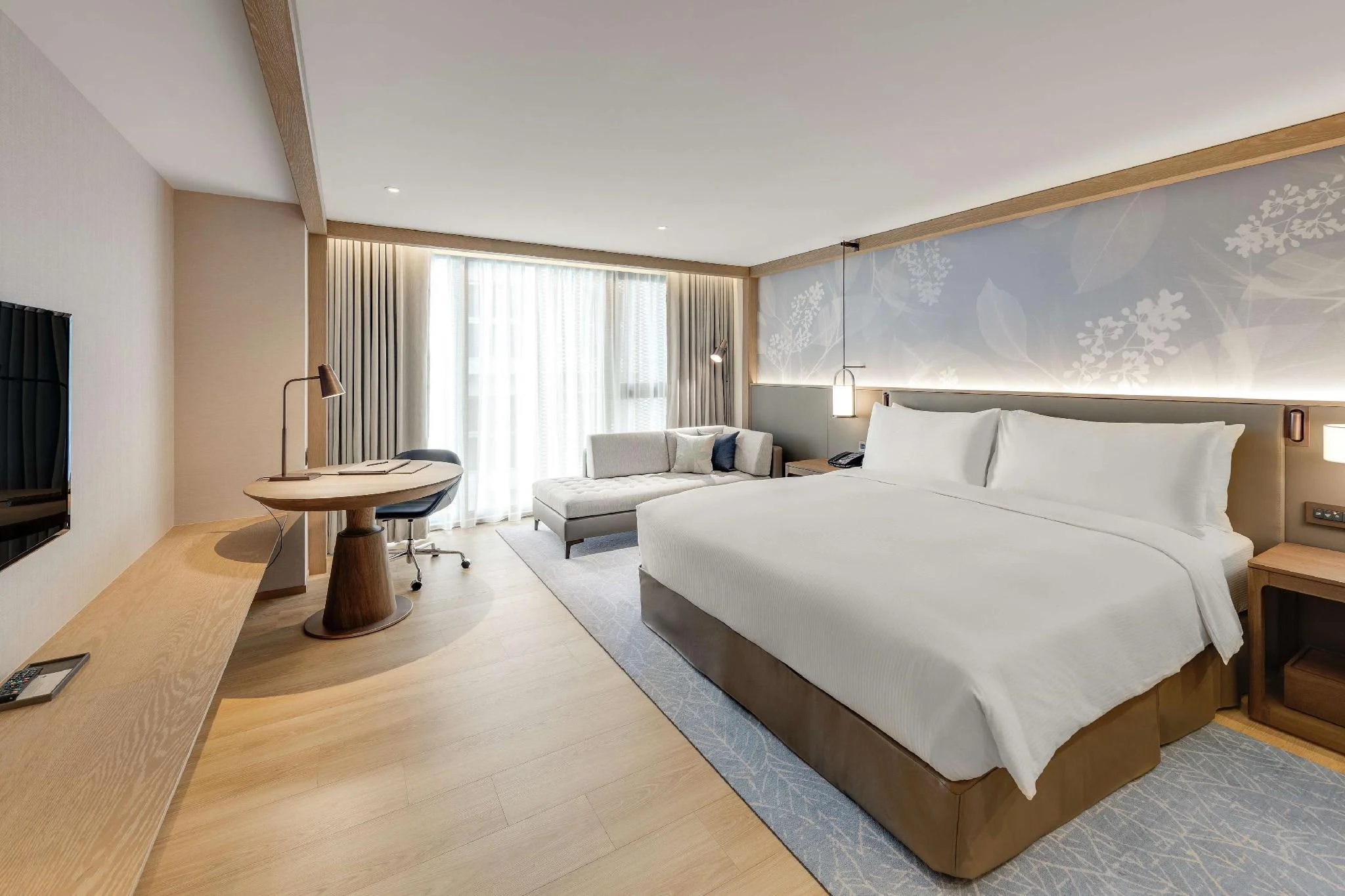 大床房（1.8米床） (GTR - Guest Room with One 1.8M Bed)