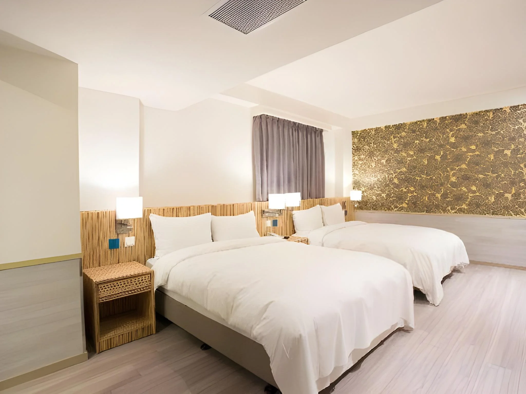 豪華房 - 禁菸 (Deluxe Non-Smoking)