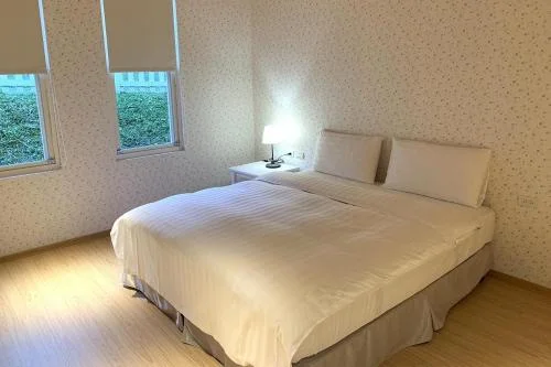 家庭別墅 (Family Villa)