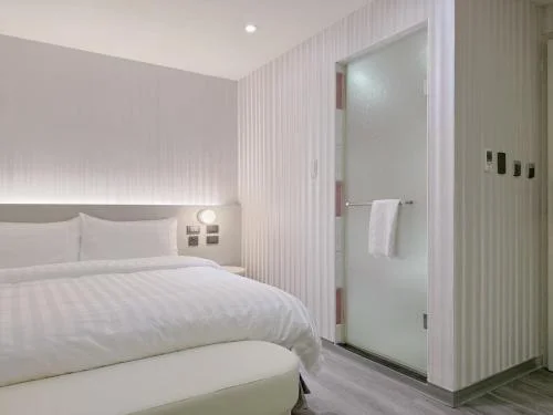 標準雙人房 (Standard Double Room)