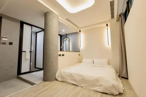 豪華雙人房 (Deluxe Double Room)